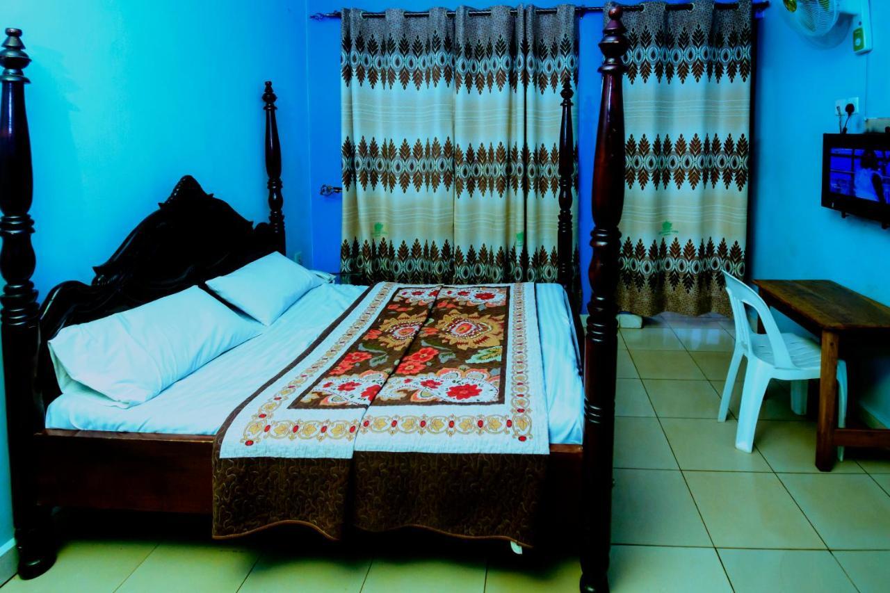 Royal Lake View Gardens Kampala Exterior foto